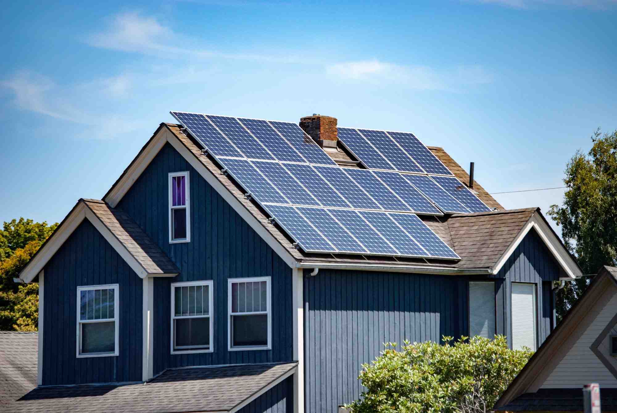 Can I completely power my home with solar?