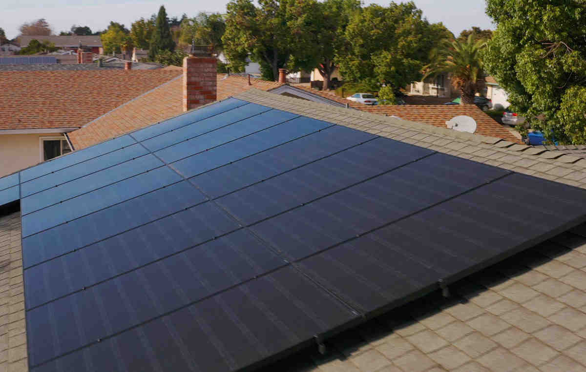 Does San Diego use solar power?