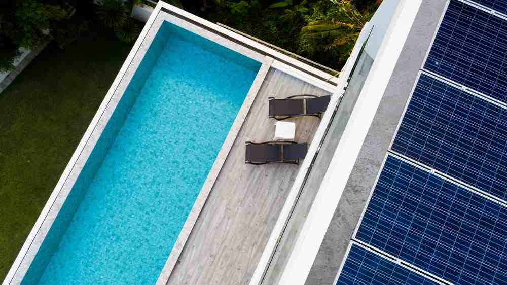 Does solar pool heating work in winter?