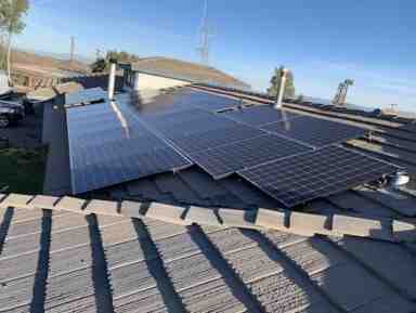 How much does it cost to install a solar panel setup?