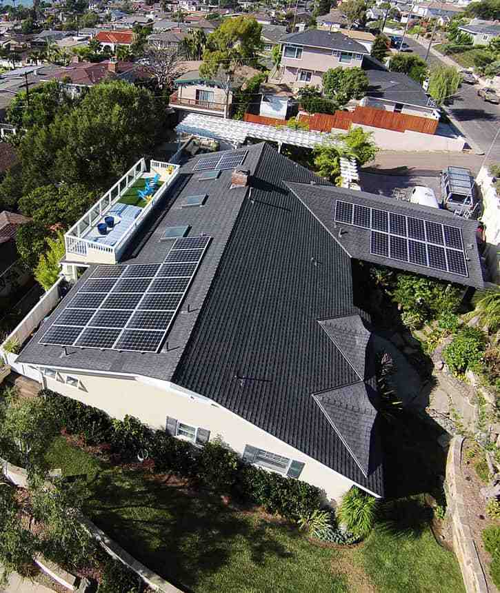 Does SDG&E buy back solar power?