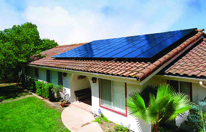 How many solar companies are in San Diego?