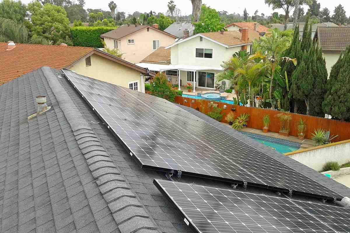 Is San Diego a good place for solar panels?