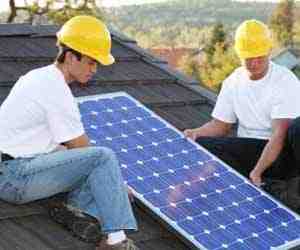 How do I become a solar electrician?