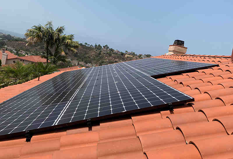 How much do LG solar panels cost?