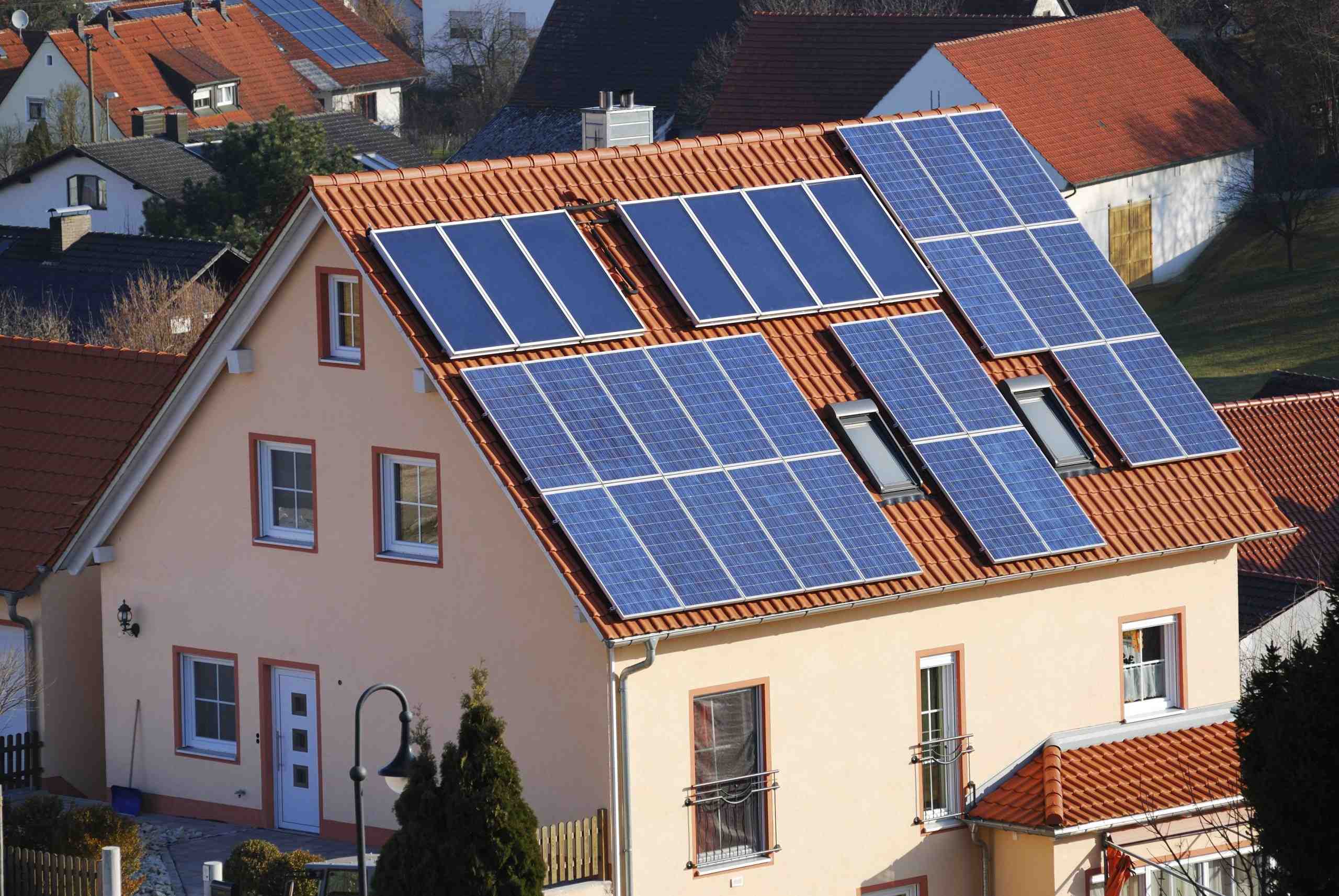 How much does residential solar installation cost?