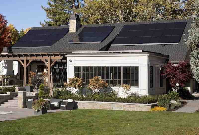 What does Vivint Solar pay?