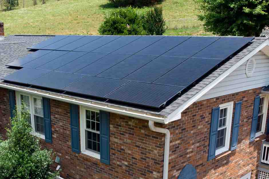How much does it cost for solar panels on your house?