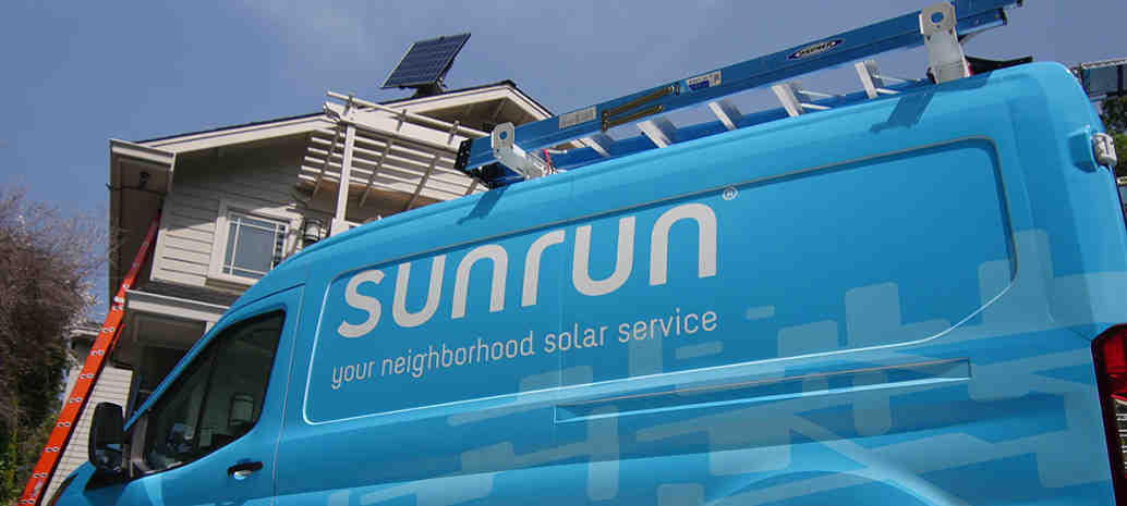 How much did Sunrun buy Vivint Solar for?