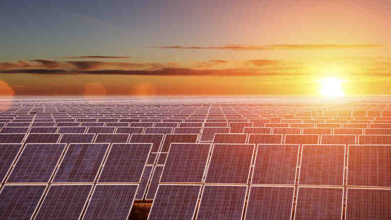 top-10-biggest-solar-farms-in-the-usa-2021-solarfeeds-magazine