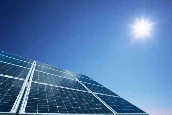 How do I choose a solar company?