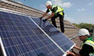 Solar panels installer